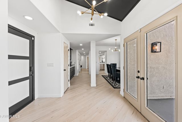 6710 Sycamore Lane, Palmdale, CA 93551
