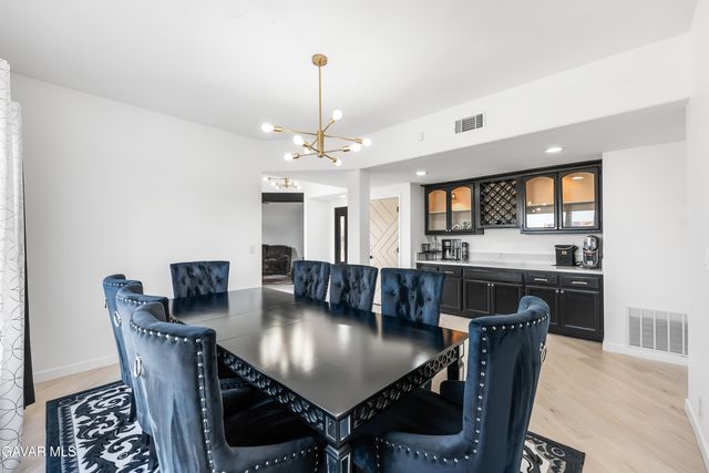 6710 Sycamore Lane, Palmdale, CA 93551