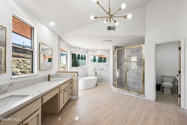 6710 Sycamore Lane, Palmdale, CA 93551