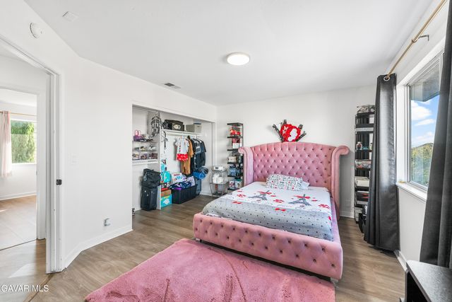 6710 Sycamore Lane, Palmdale, CA 93551