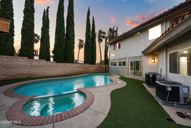 6710 Sycamore Lane, Palmdale, CA 93551