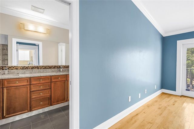409 BARCELONA DRIVE, St Petersburg, FL 33716