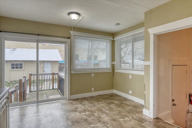 1042 W PROVIDENCE Ave, Spokane, WA 99205