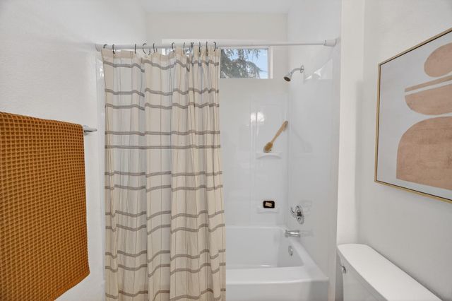 4428 Hedge Ave, Sacramento, CA 95826