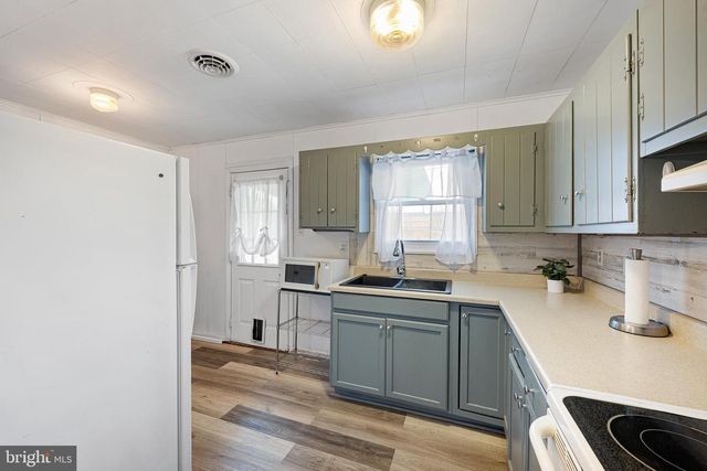 137 PRESIDENT DR, Dover, DE 19901