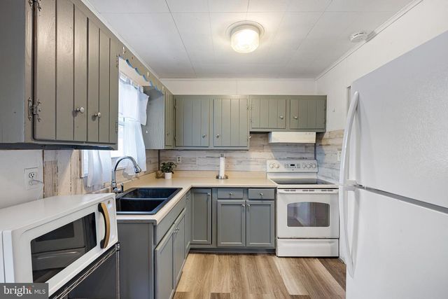 137 PRESIDENT DR, Dover, DE 19901