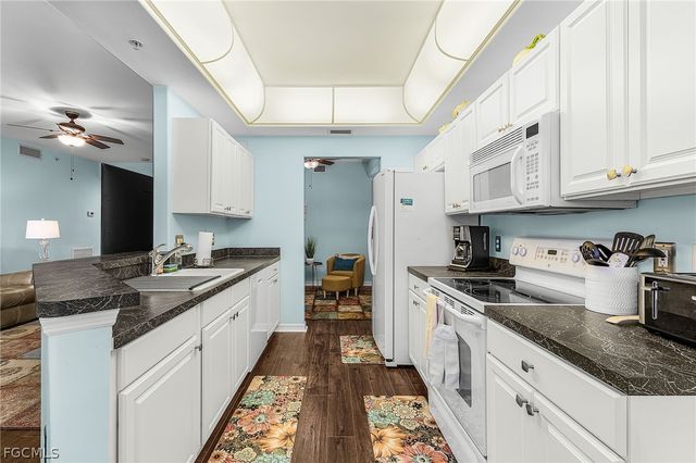 2620 Somerville LOOP 2003, Cape Coral, FL 33991