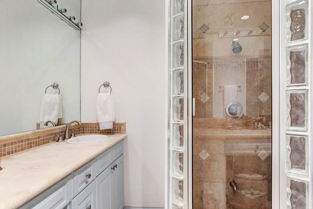 5508 Candlewood Drive, Houston, TX 77056