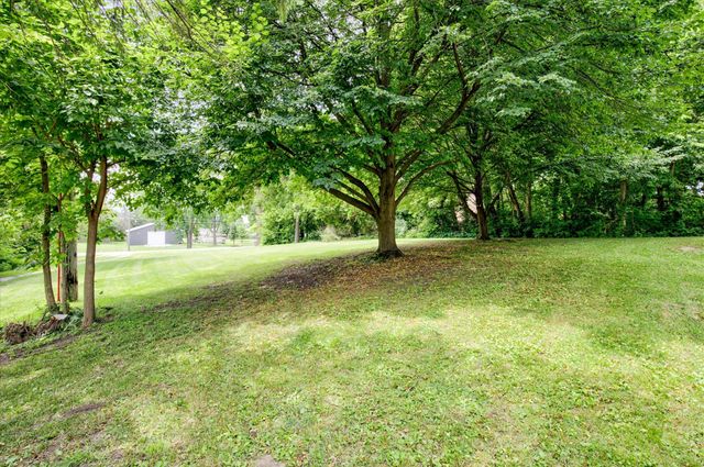 960 NE 52nd Avenue, Des Moines, IA 50313
