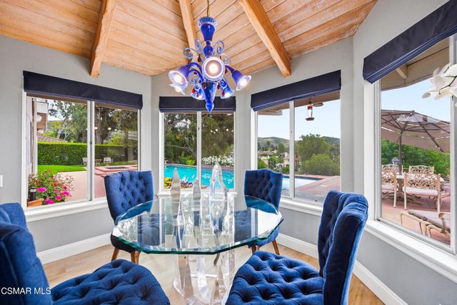 206 Rangely Court, Simi Valley, CA 93065