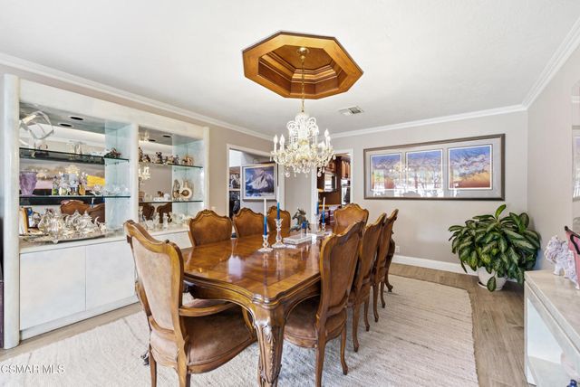 206 Rangely Court, Simi Valley, CA 93065