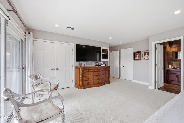 206 Rangely Court, Simi Valley, CA 93065