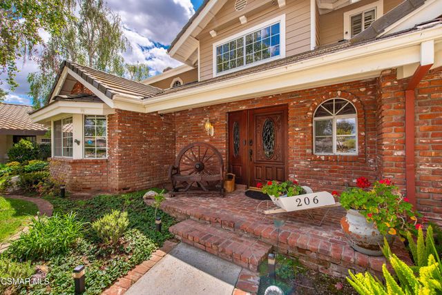 206 Rangely Court, Simi Valley, CA 93065