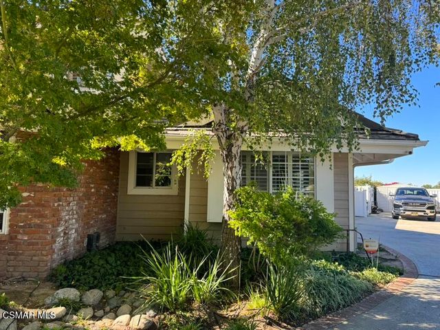 206 Rangely Court, Simi Valley, CA 93065