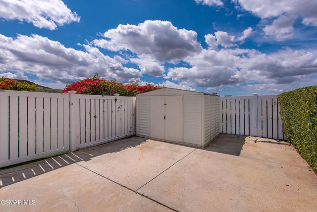 206 Rangely Court, Simi Valley, CA 93065