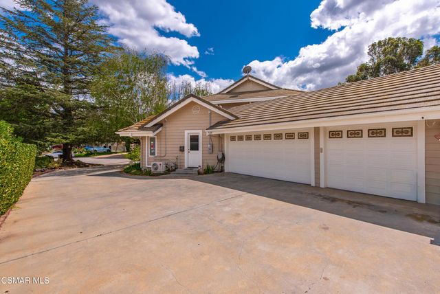 206 Rangely Court, Simi Valley, CA 93065