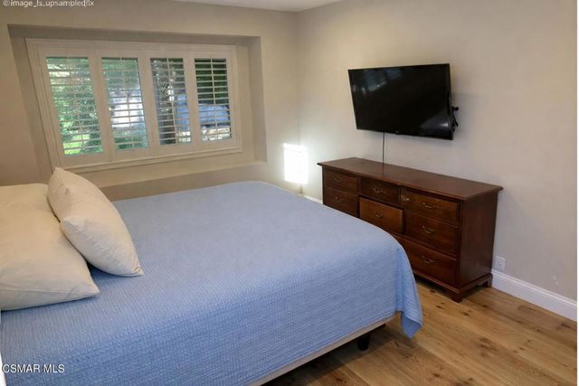 206 Rangely Court, Simi Valley, CA 93065