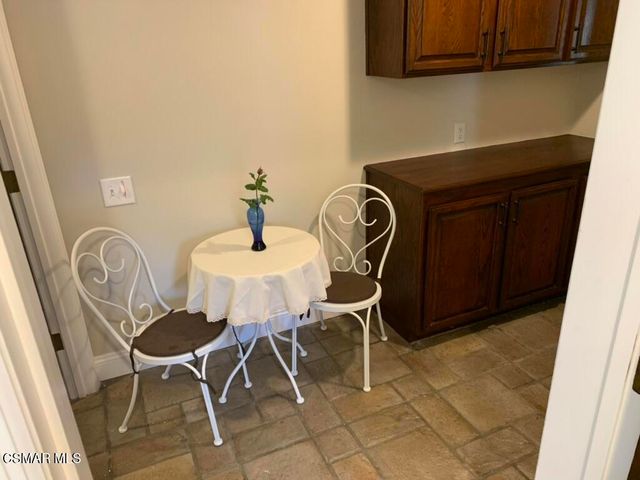 206 Rangely Court, Simi Valley, CA 93065