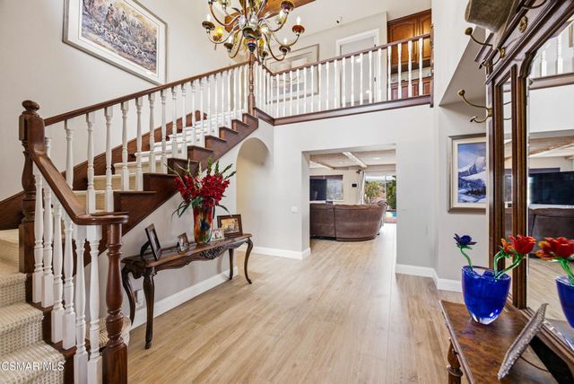 206 Rangely Court, Simi Valley, CA 93065