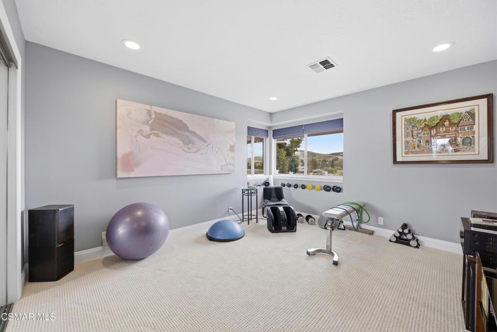 Image 32 of property listing at 206 Rangely Court, Simi Valley, CA 93065