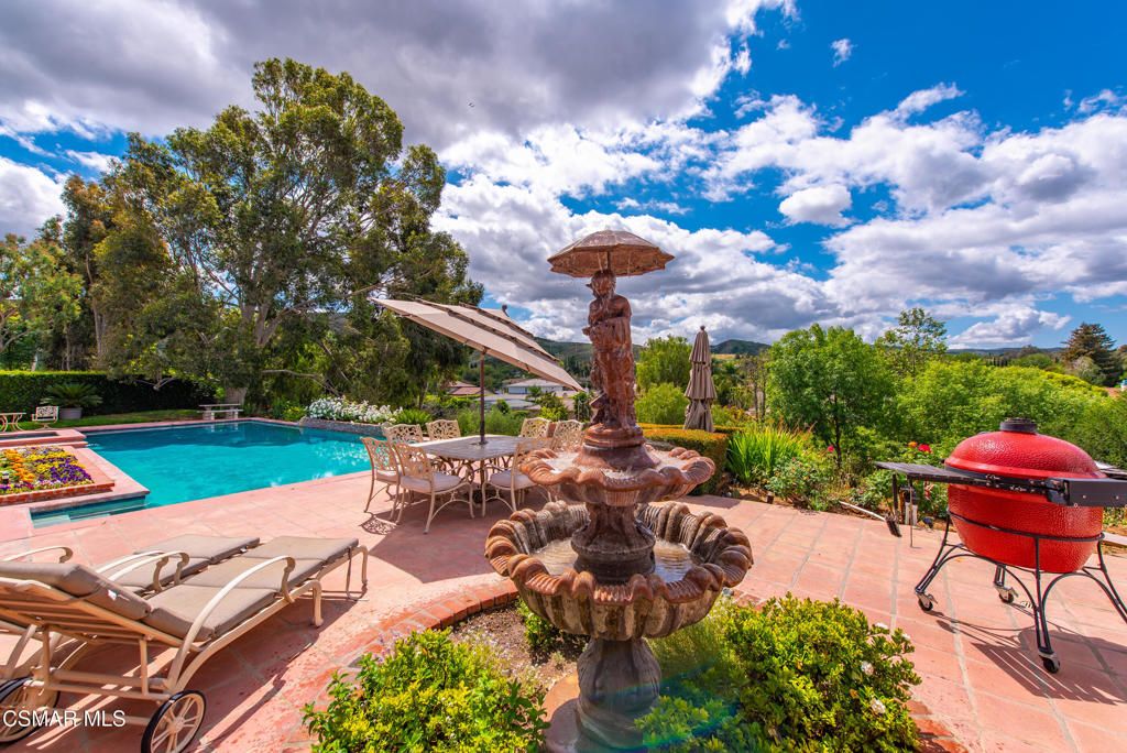 Image 40 of property listing at 206 Rangely Court, Simi Valley, CA 93065