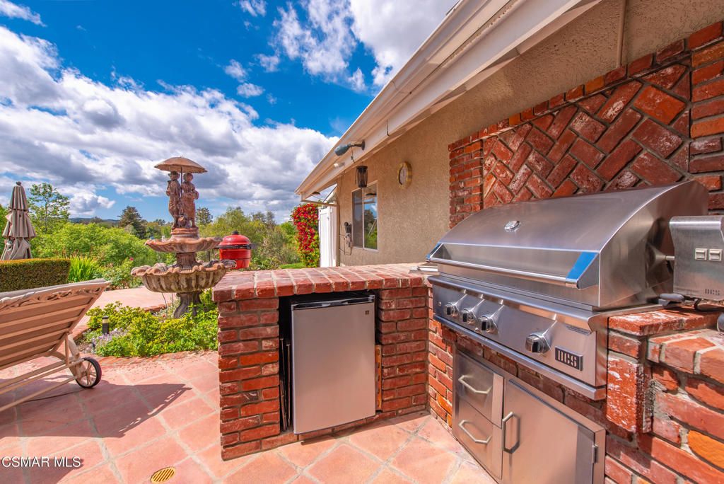 Image 41 of property listing at 206 Rangely Court, Simi Valley, CA 93065