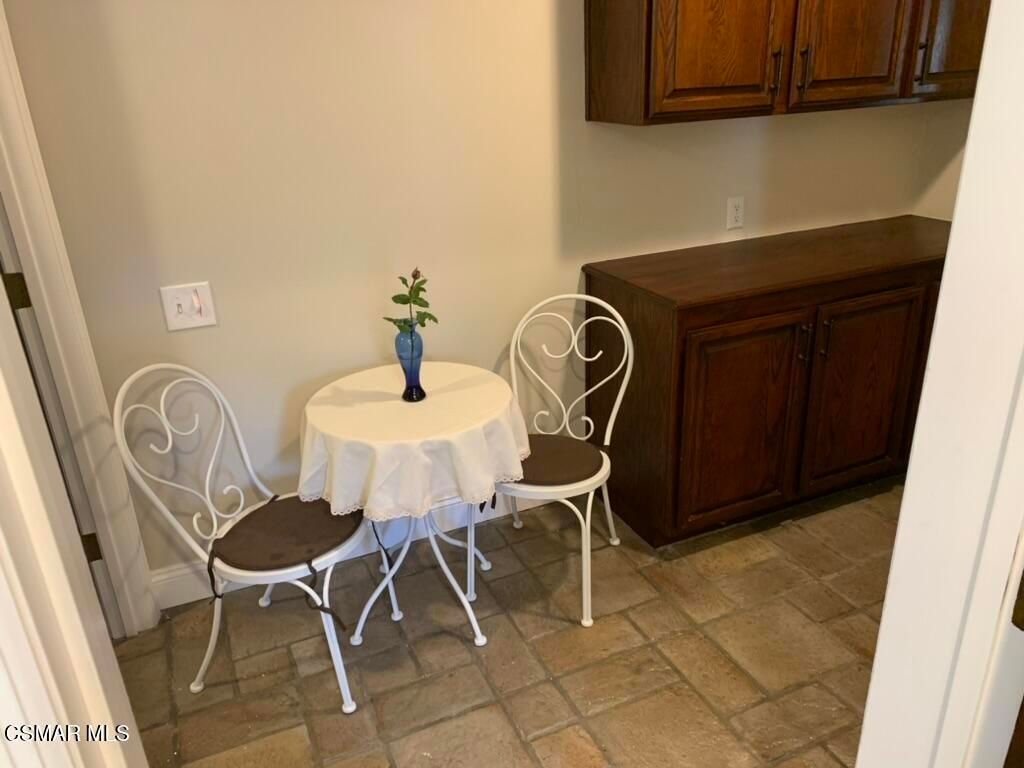 Image 58 of property listing at 206 Rangely Court, Simi Valley, CA 93065