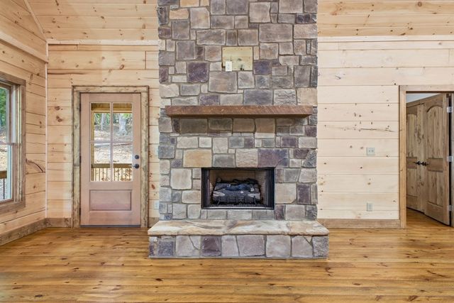 224 Pinecrest Drive, Ellijay, GA 30540