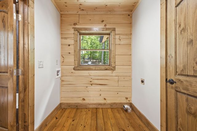 224 Pinecrest Drive, Ellijay, GA 30540