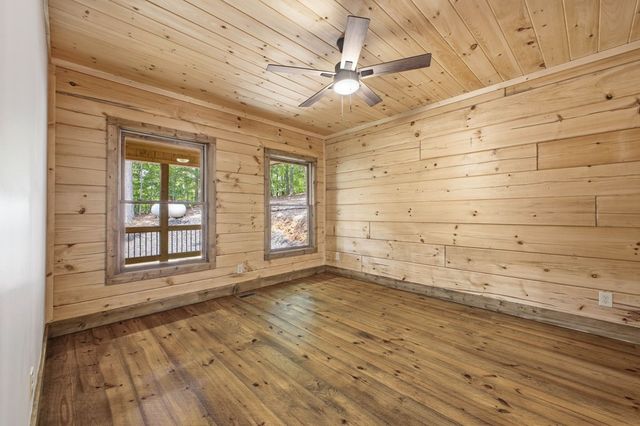 224 Pinecrest Drive, Ellijay, GA 30540