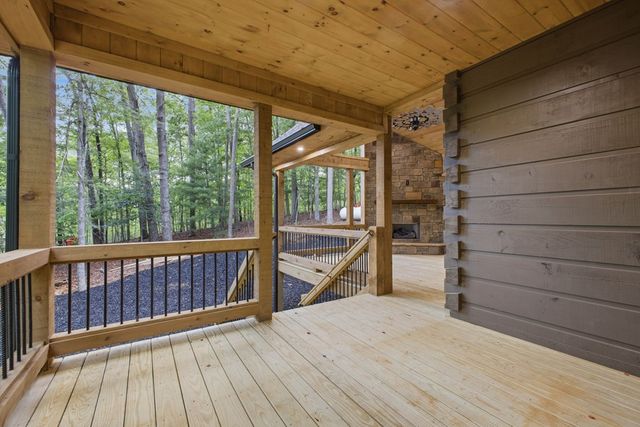224 Pinecrest Drive, Ellijay, GA 30540