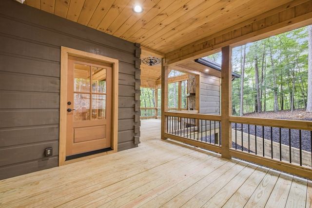 224 Pinecrest Drive, Ellijay, GA 30540
