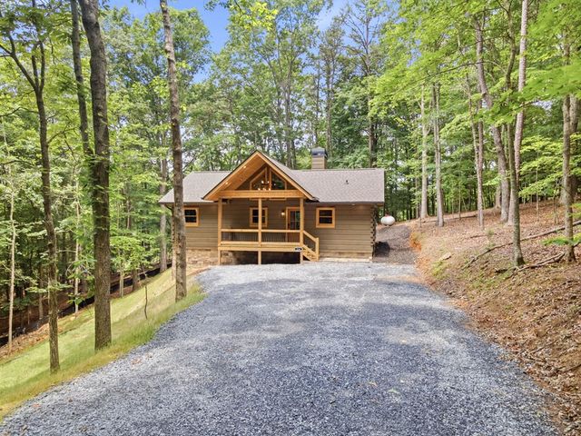 224 Pinecrest Drive, Ellijay, GA 30540