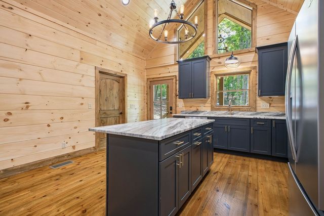 224 Pinecrest Drive, Ellijay, GA 30540