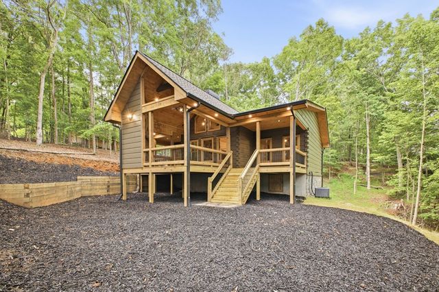 224 Pinecrest Drive, Ellijay, GA 30540