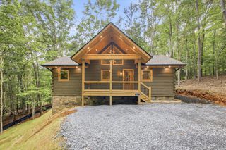 224 Pinecrest Drive, Ellijay, GA 30540
