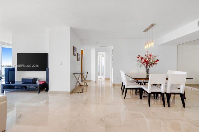 6365 Collins Ave 3202, Miami Beach, FL 33141