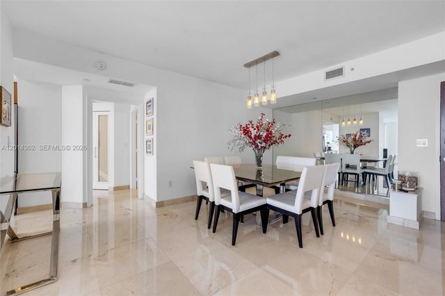 6365 Collins Ave 3202, Miami Beach, FL 33141