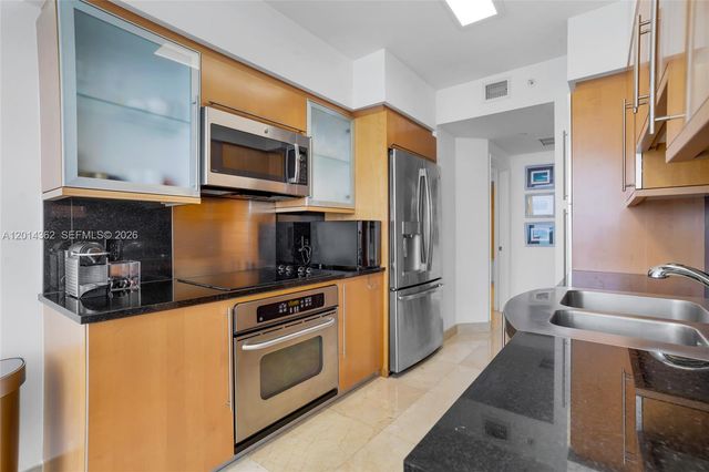 6365 Collins Ave 3202, Miami Beach, FL 33141