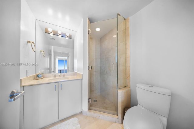 6365 Collins Ave 3202, Miami Beach, FL 33141