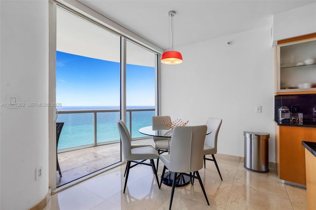 6365 Collins Ave 3202, Miami Beach, FL 33141