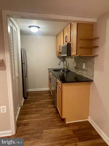 6223 RATHLIN DR, Springfield, VA 22152