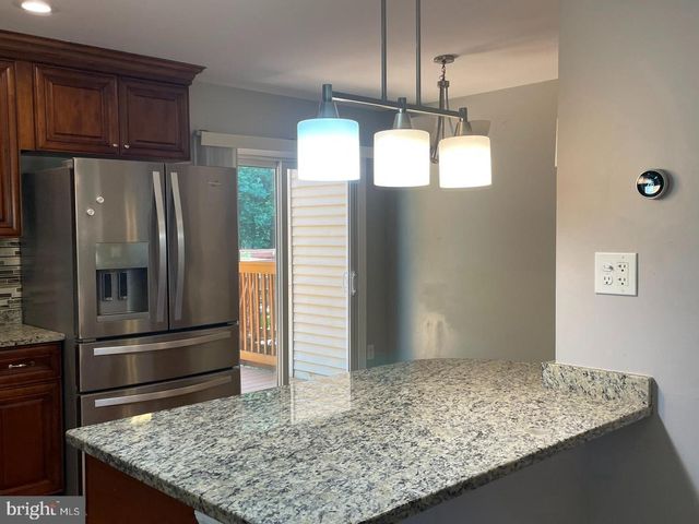 6223 RATHLIN DR, Springfield, VA 22152