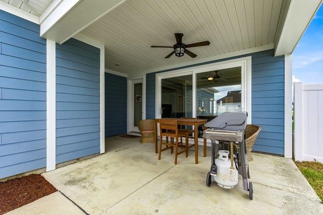 2077 Singing Palm Loop, Little River, SC 29566