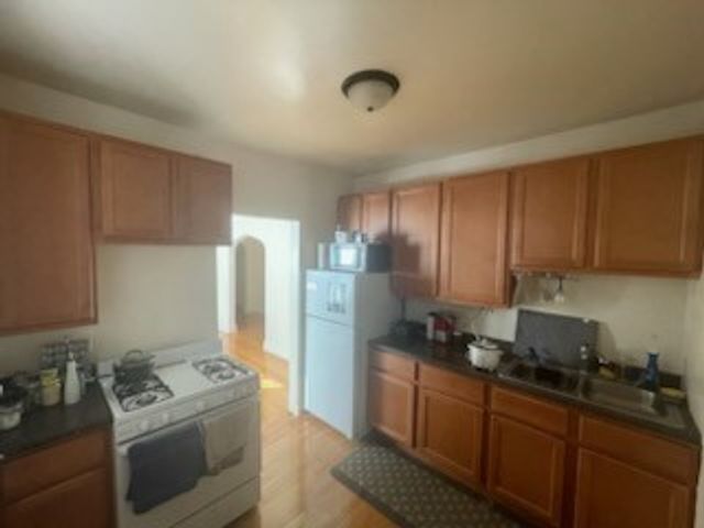 1123 Washington Boulevard 1F, Oak Park, IL 60302