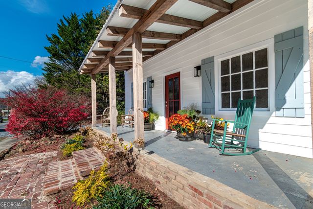 8679 Lakewood Highway, Mineral Bluff, GA 30559