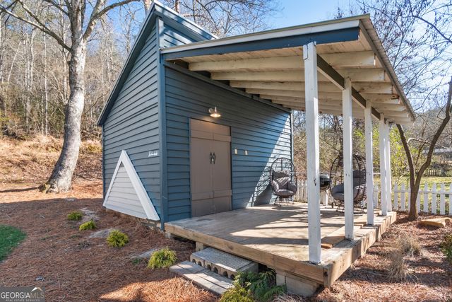 8679 Lakewood Highway, Mineral Bluff, GA 30559