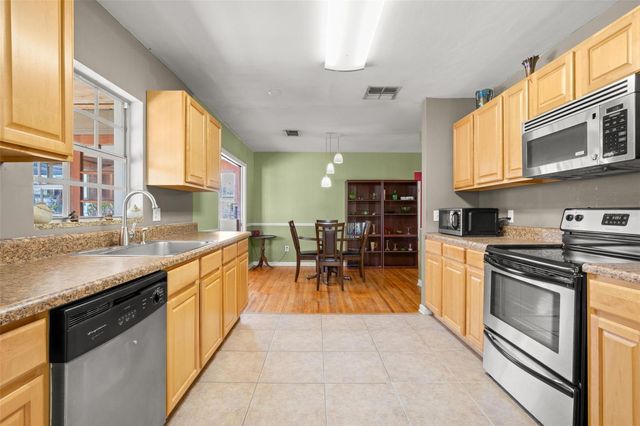 909 WOODLEY ROAD, Clearwater, FL 33764