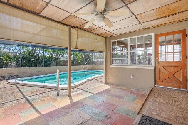 909 WOODLEY ROAD, Clearwater, FL 33764