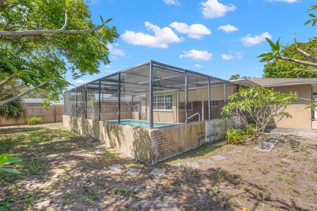 909 WOODLEY ROAD, Clearwater, FL 33764